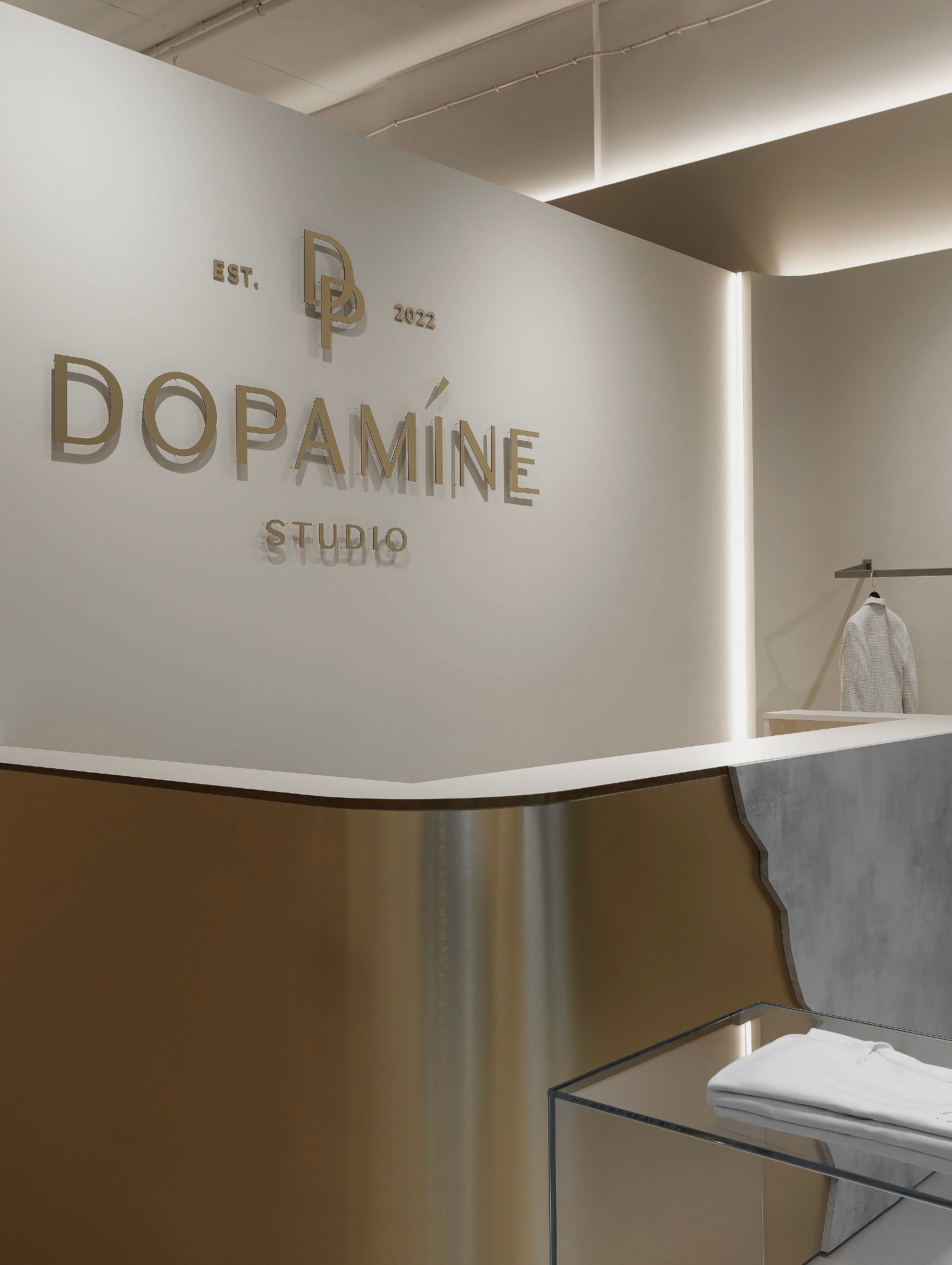DOPAMINE — 2